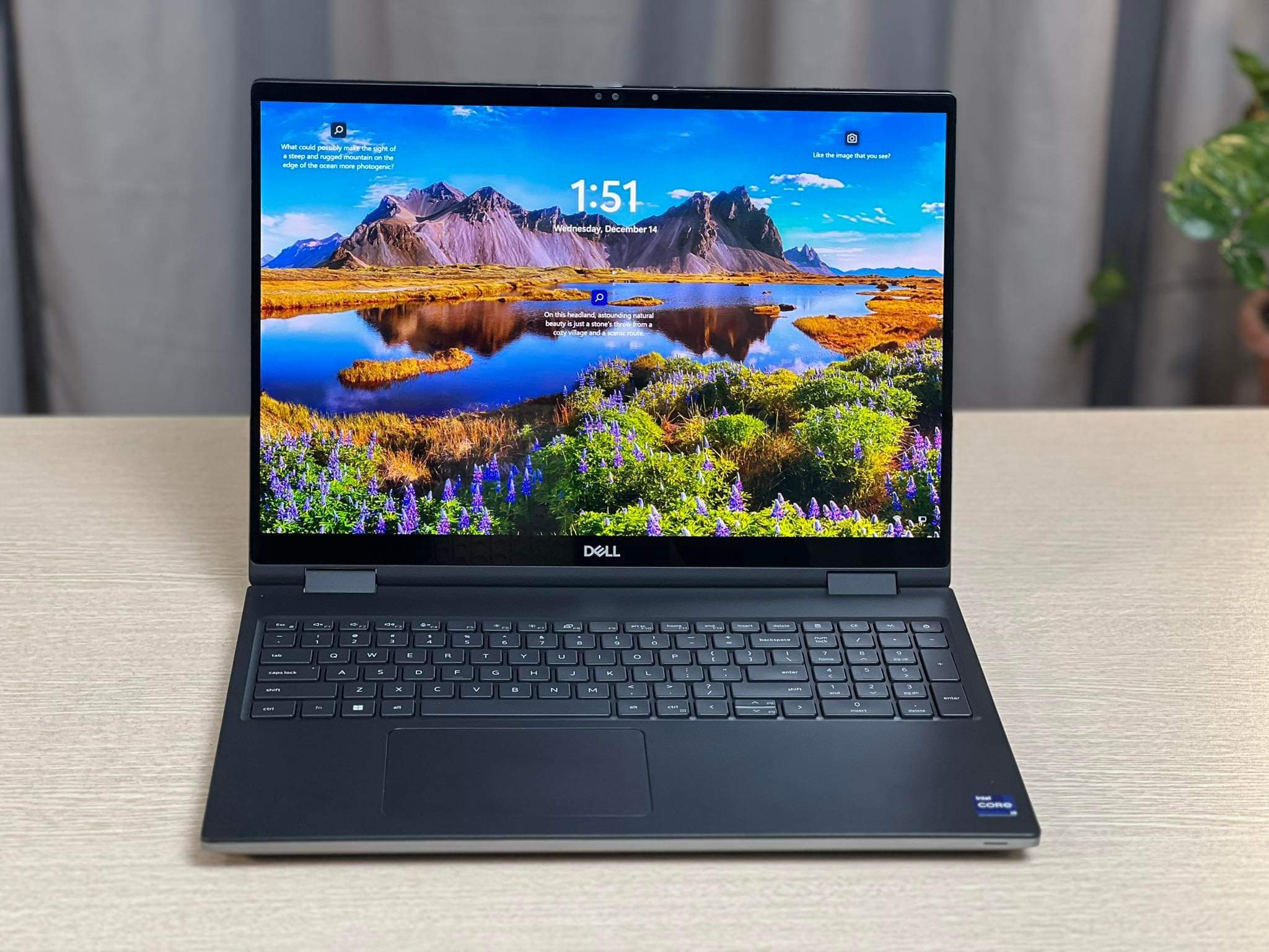 DELL Precision 7670 Mobile Workstation (2022) Core i7 12850HX / 16GB